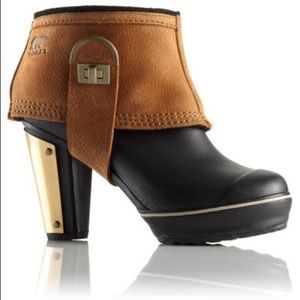 Sorel Women’s Medina II leather rain boots